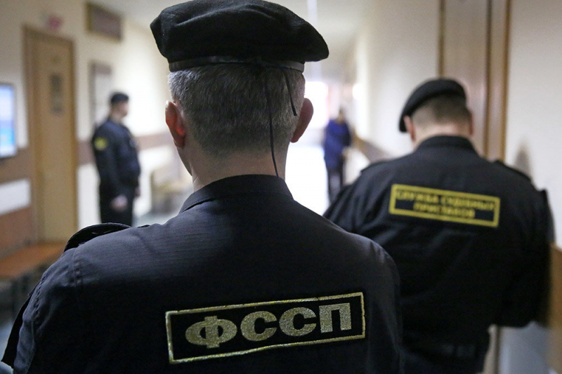 Судебные приставы утвердили процедуру защиты прожиточного минимума у должников