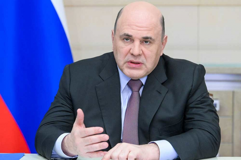 Правительство РФ направит 1,7 трлн рублей во внебюджетные фонды