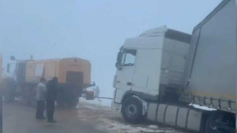 Где в Казахстане ограничат движение из-за непогоды