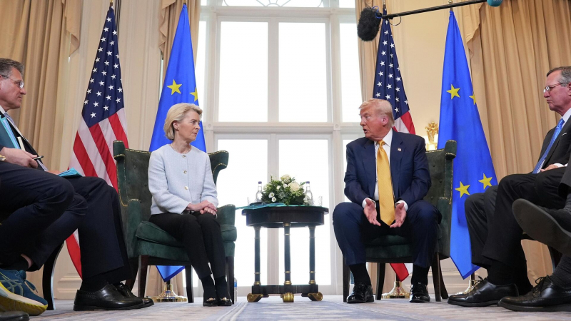 ЕС согласился инвестировать в США, заявил Трамп