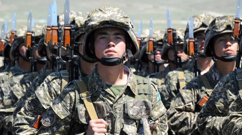 Минобороны Казахстана и кредитные бюро будут обмениваться информацией о срочниках